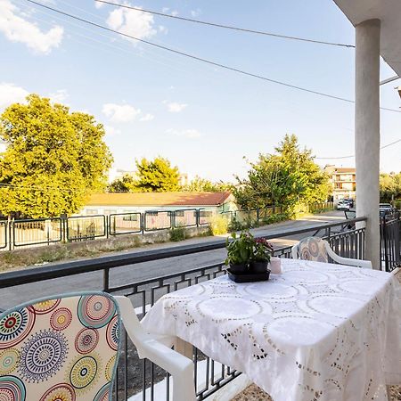 Kalamata'S Sunny Retreat Near The Historic Center Dış mekan fotoğraf