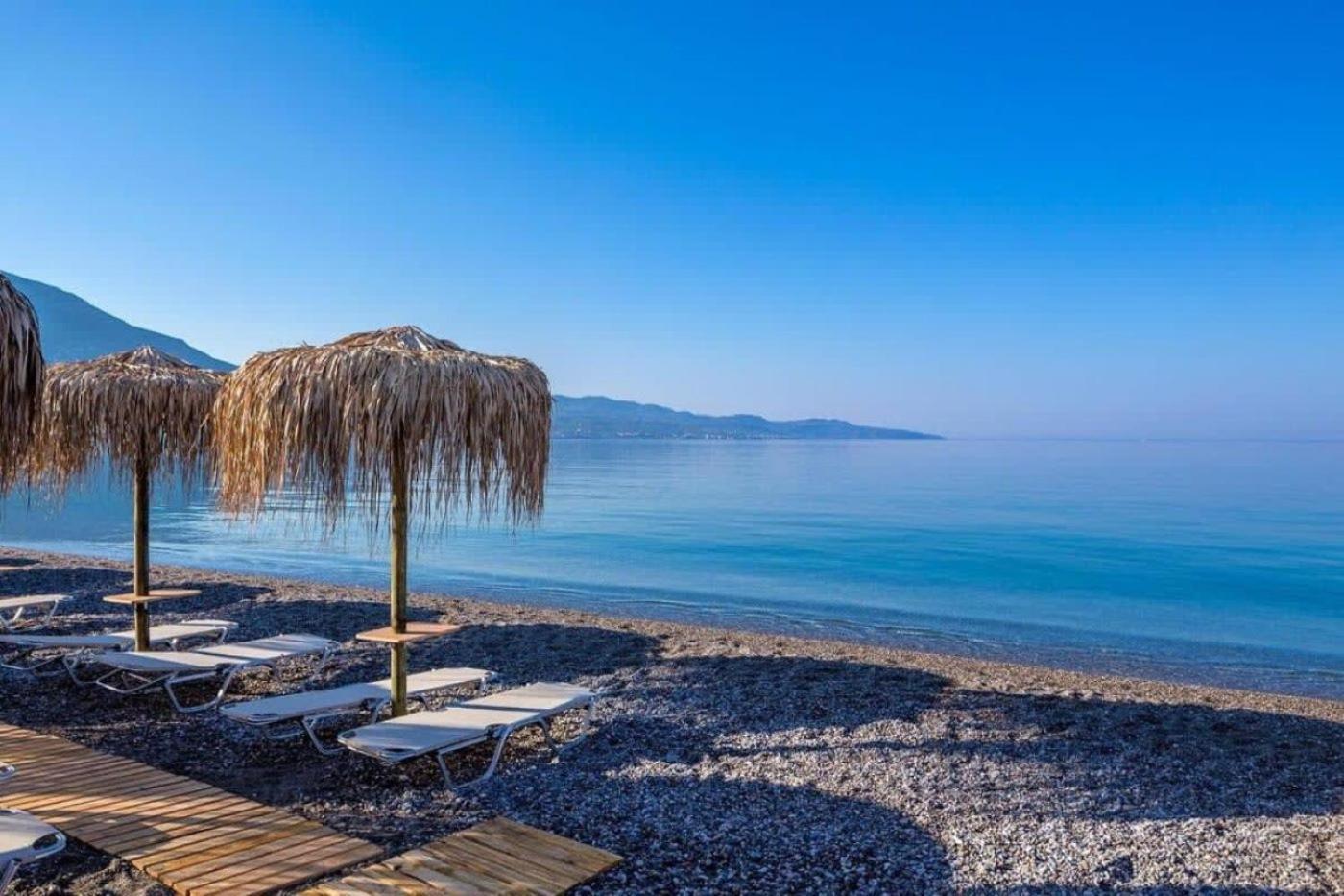 Kalamata'S Sunny Retreat Near The Historic Center Dış mekan fotoğraf